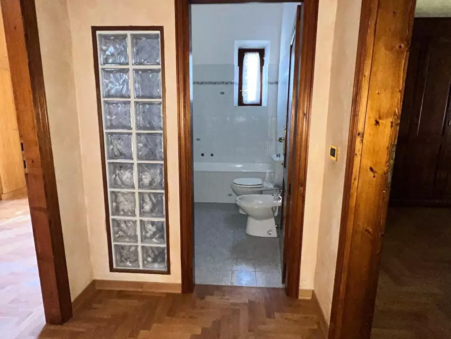 Immagine 19 di Appartamento in vendita  a Montelupo Fiorentino