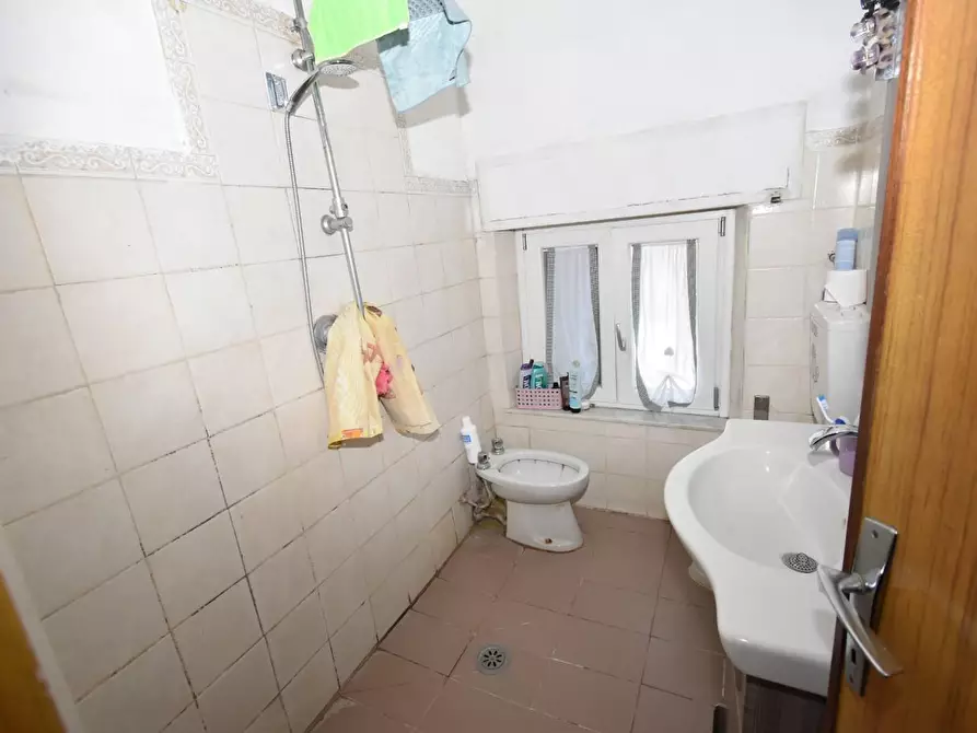 Immagine 13 di Terratetto in vendita  a San Giuliano Terme