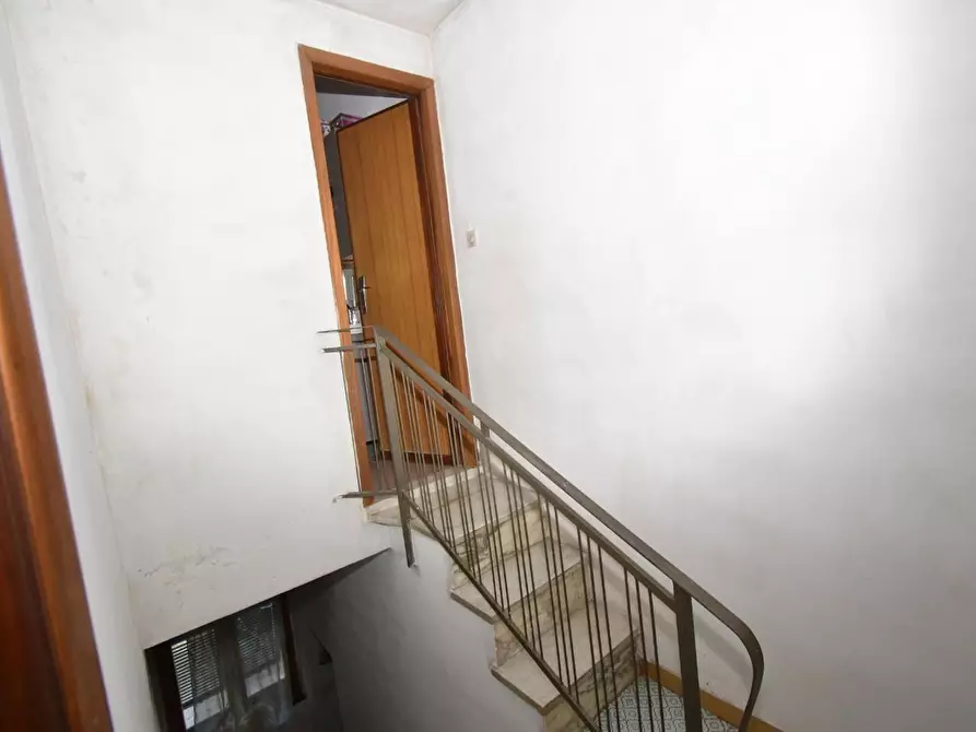 Immagine 12 di Terratetto in vendita  a San Giuliano Terme