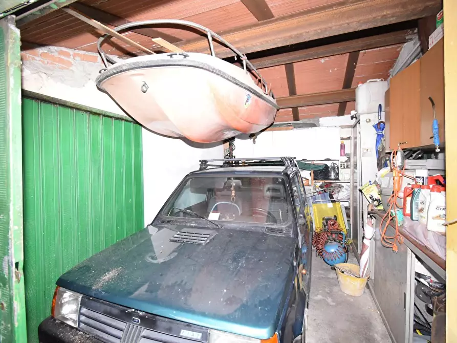 Immagine 33 di Terratetto in vendita  a San Giuliano Terme