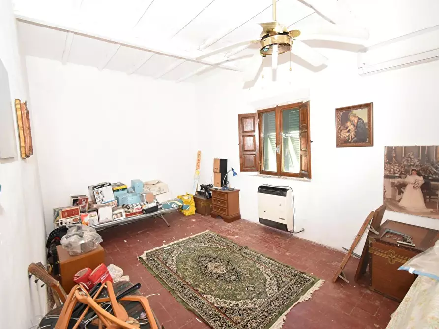 Immagine 25 di Terratetto in vendita  a San Giuliano Terme