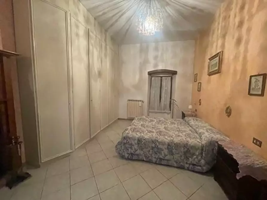 Immagine 20 di Casa semindipendente in vendita  a Massa