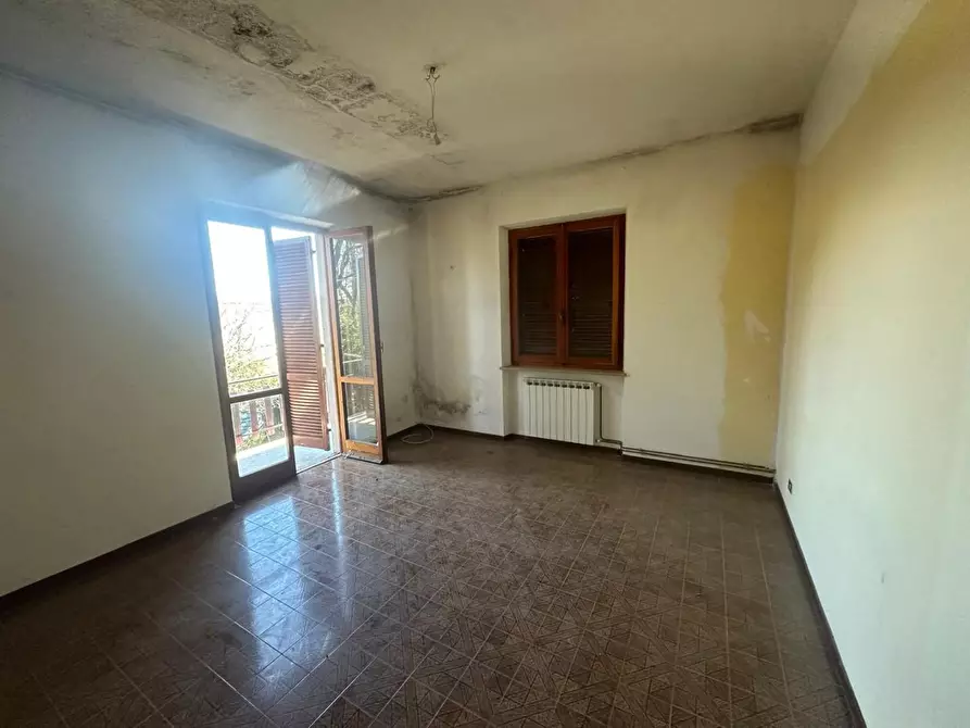 Immagine 16 di Villa in vendita  a Castelnuovo Magra