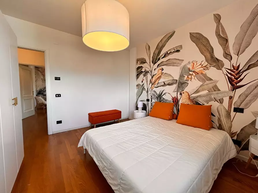 Immagine 11 di Appartamento in vendita  a Forte Dei Marmi