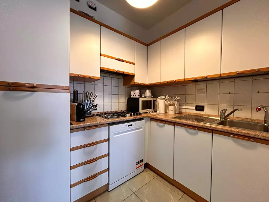 Immagine 5 di Appartamento in vendita  a Forte Dei Marmi