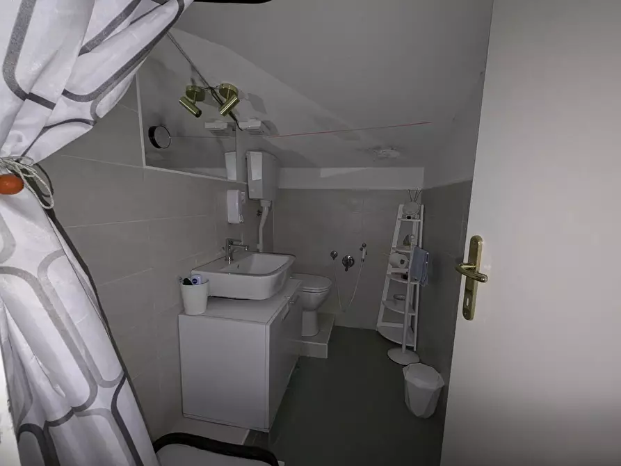 Immagine 8 di Mansarda in vendita  a Grosseto