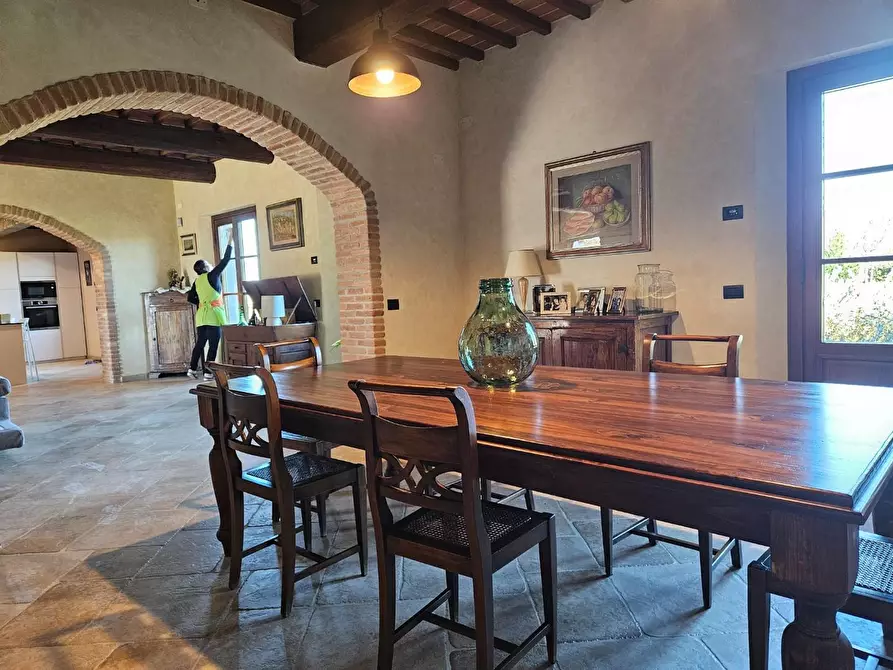 Immagine 24 di Casa colonica in vendita  a Cascina