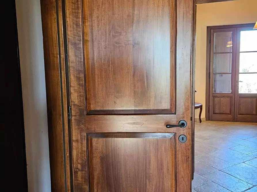 Immagine 23 di Casa colonica in vendita  a Cascina