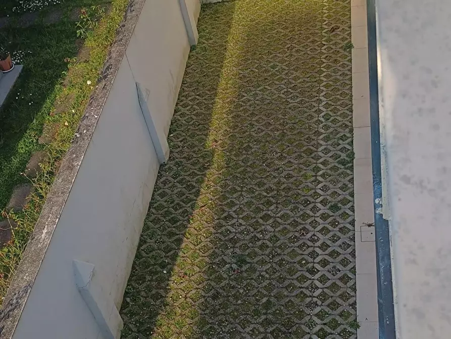 Immagine 42 di Villa in vendita  a Camaiore