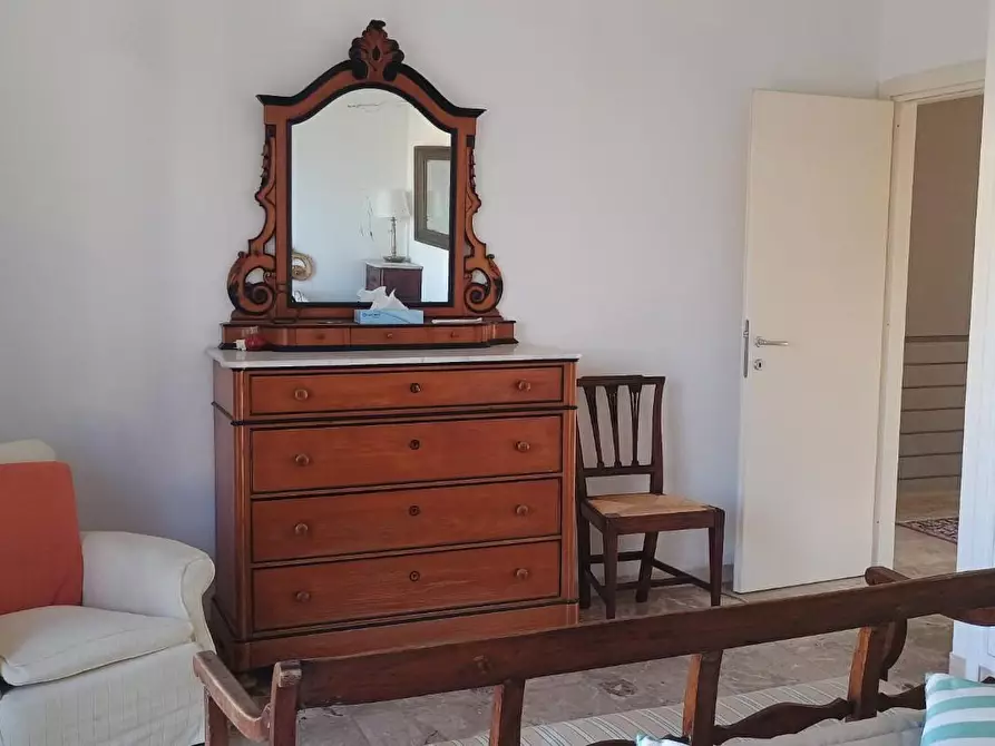 Immagine 52 di Villa in vendita  a Camaiore