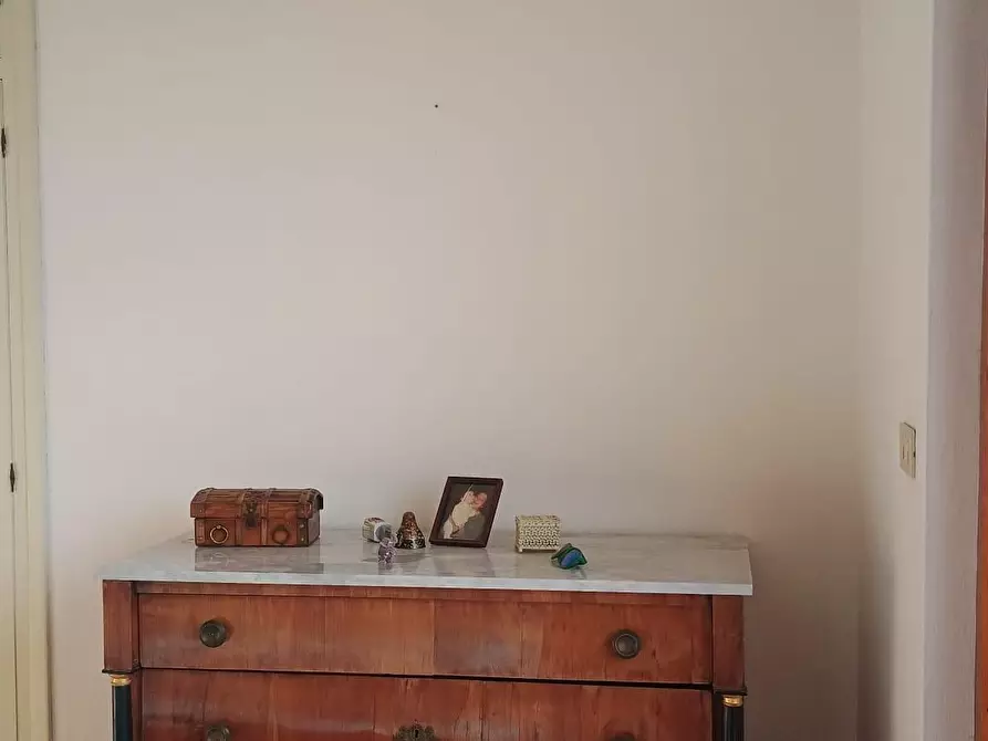 Immagine 87 di Villa in vendita  a Camaiore