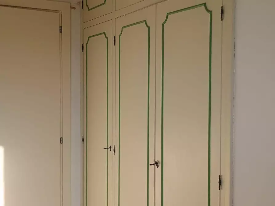 Immagine 74 di Villa in vendita  a Camaiore