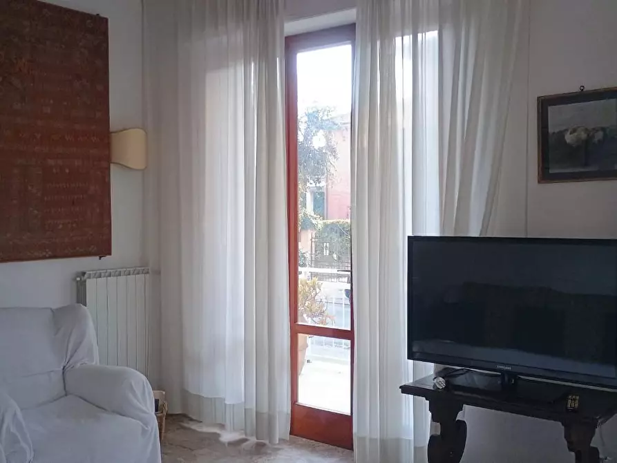 Immagine 6 di Villa in vendita  a Camaiore
