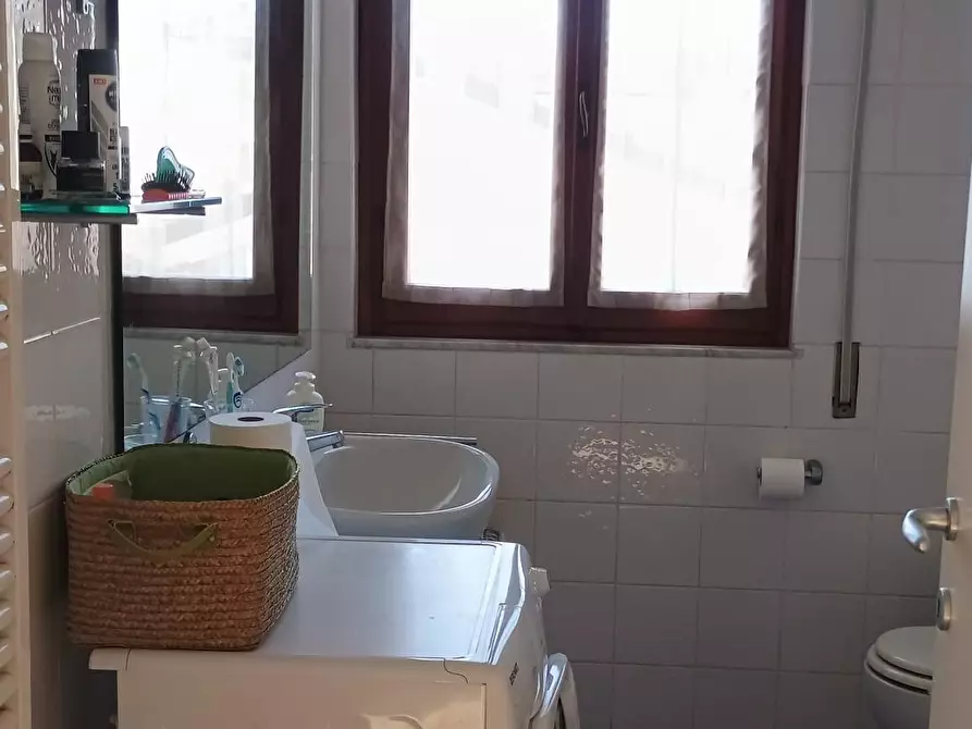 Immagine 79 di Villa in vendita  a Camaiore