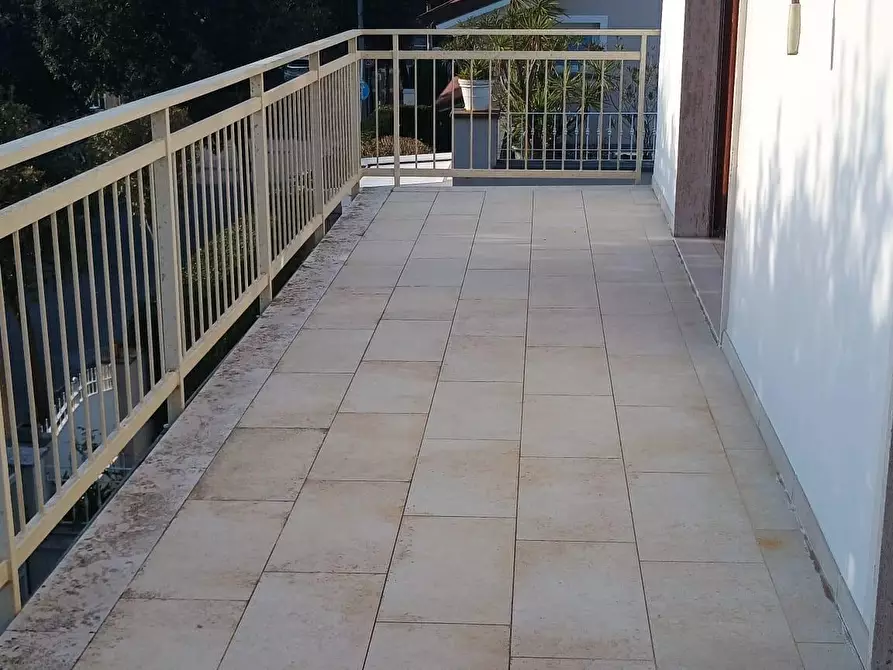 Immagine 41 di Villa in vendita  a Camaiore