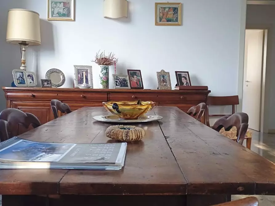 Immagine 4 di Villa in vendita  a Camaiore