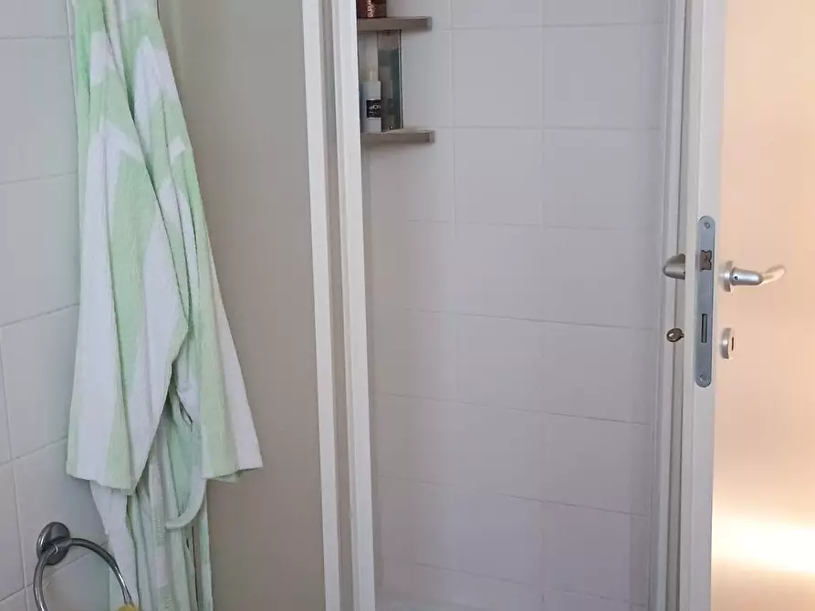 Immagine 71 di Villa in vendita  a Camaiore