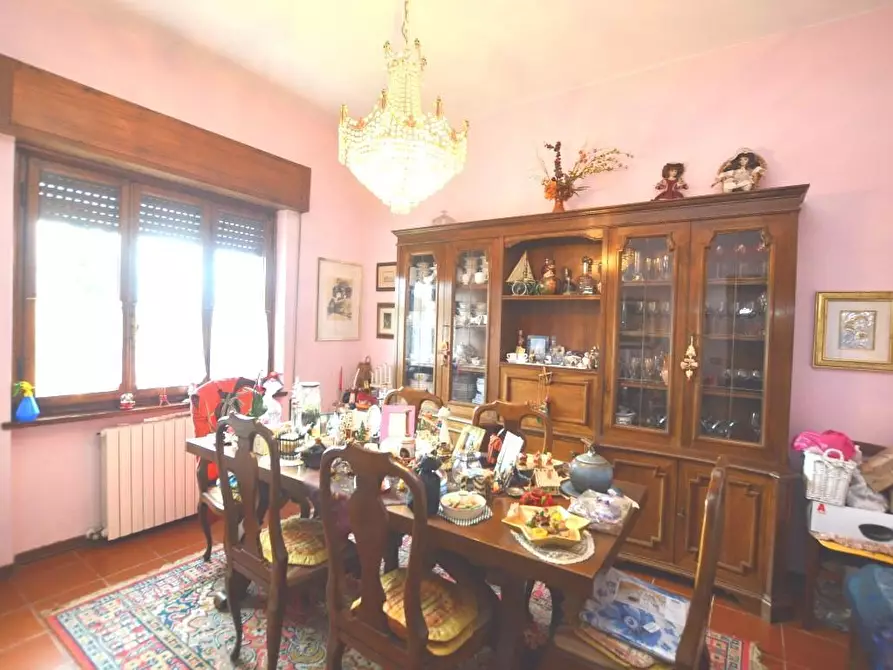 Immagine 6 di Villetta a schiera in vendita  a Lucca