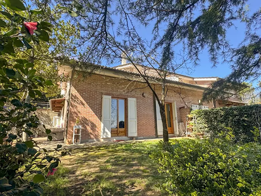 Immagine 2 di Villetta a schiera in vendita  a Lamporecchio