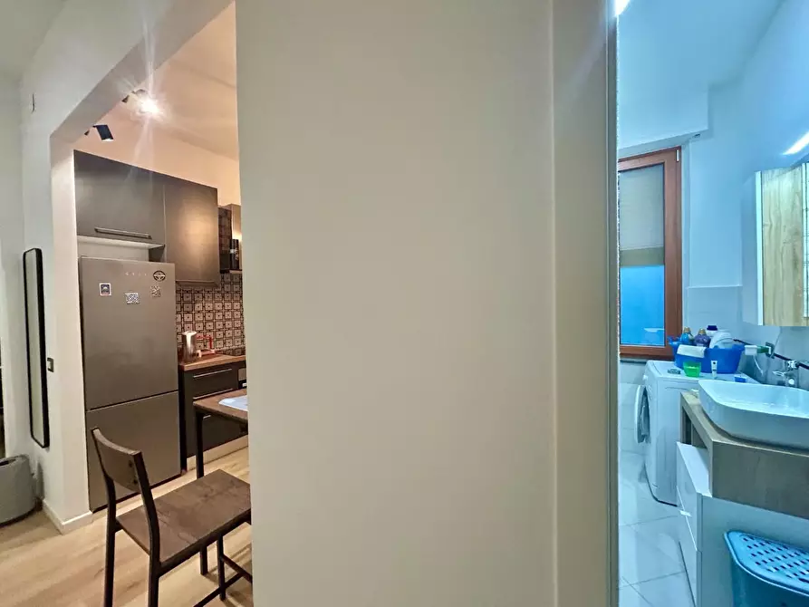 Immagine 16 di Appartamento in vendita  a Siena