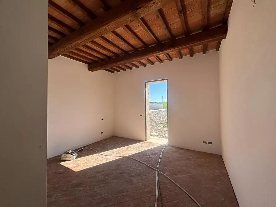 Immagine 25 di Villa in vendita  a Lajatico