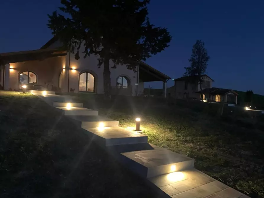 Immagine 34 di Villa in vendita  a Lajatico