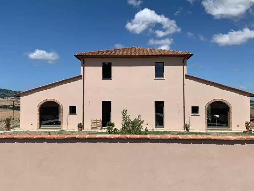 Immagine 7 di Villa in vendita  a Lajatico