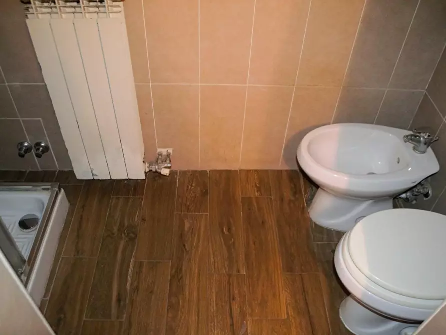 Immagine 10 di Appartamento in vendita  a Poggibonsi