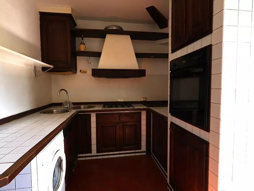 Immagine 6 di Appartamento in vendita  a Poggibonsi