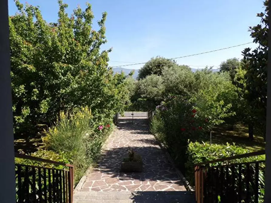 Immagine 29 di Villa in vendita  a Capannori