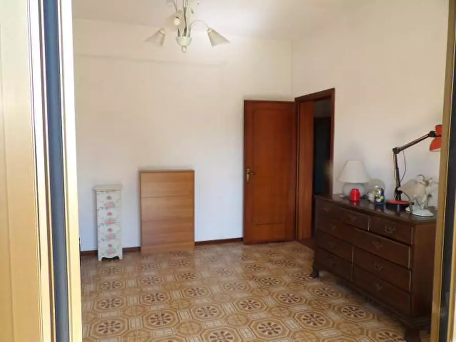 Immagine 44 di Villa in vendita  a Capannori