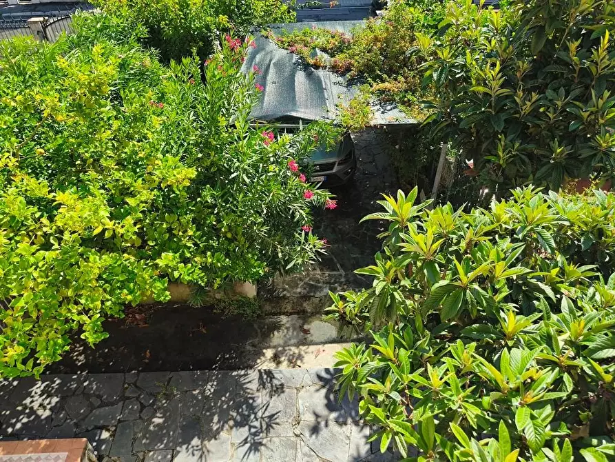 Immagine 29 di Casa semindipendente in vendita  a Carrara