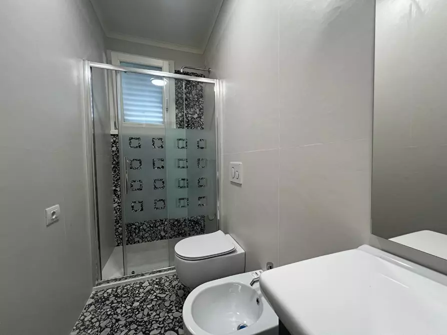 Immagine 21 di Appartamento in vendita  a Empoli