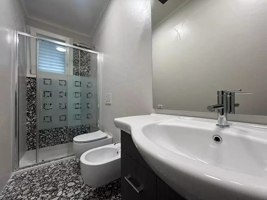 Immagine 24 di Appartamento in vendita  a Empoli