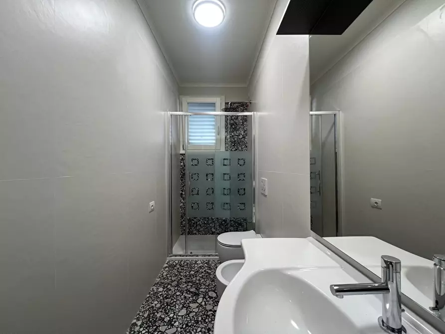 Immagine 20 di Appartamento in vendita  a Empoli