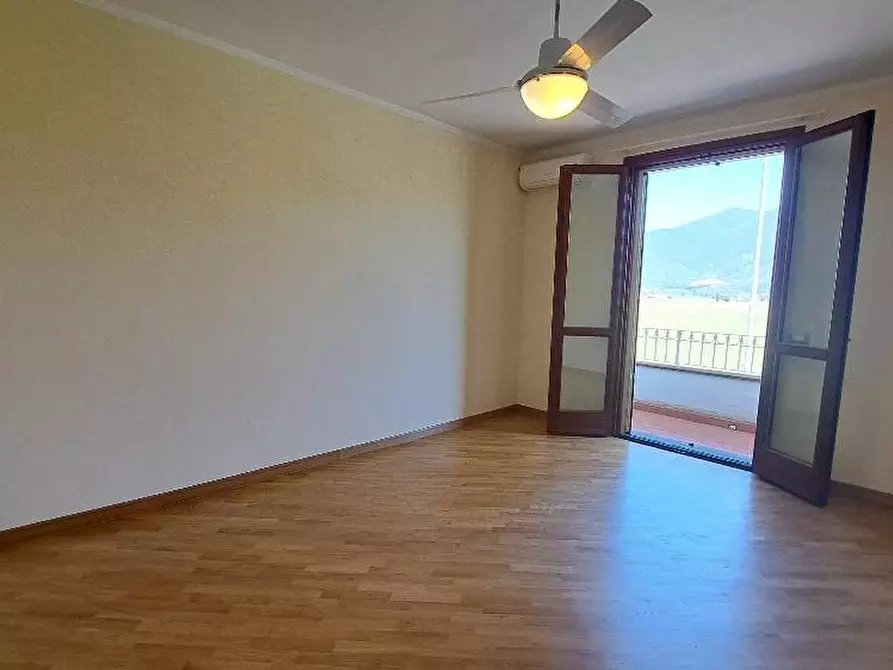 Immagine 22 di Villa in vendita  a San Giuliano Terme