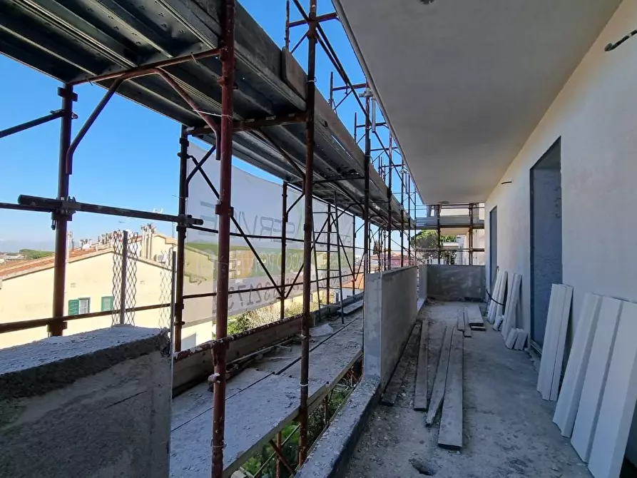 Immagine 14 di Appartamento in vendita  a Collesalvetti