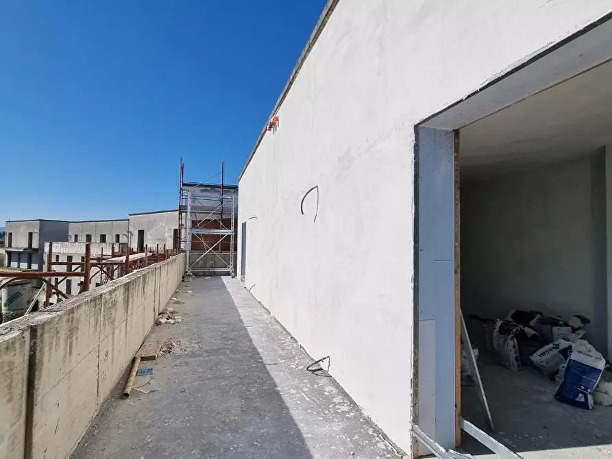 Immagine 11 di Appartamento in vendita  a Collesalvetti