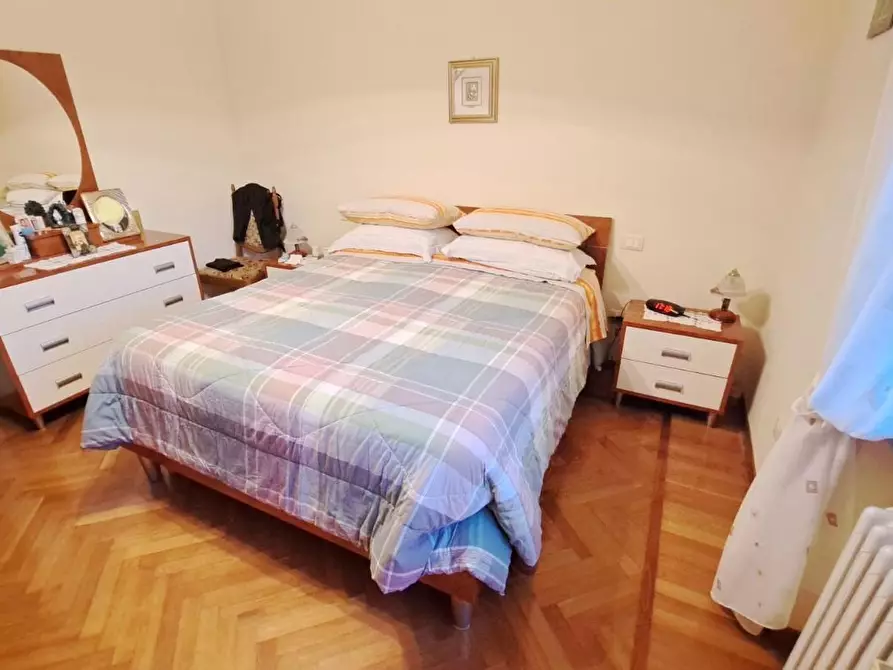 Immagine 11 di Appartamento in vendita  a Rosignano Marittimo