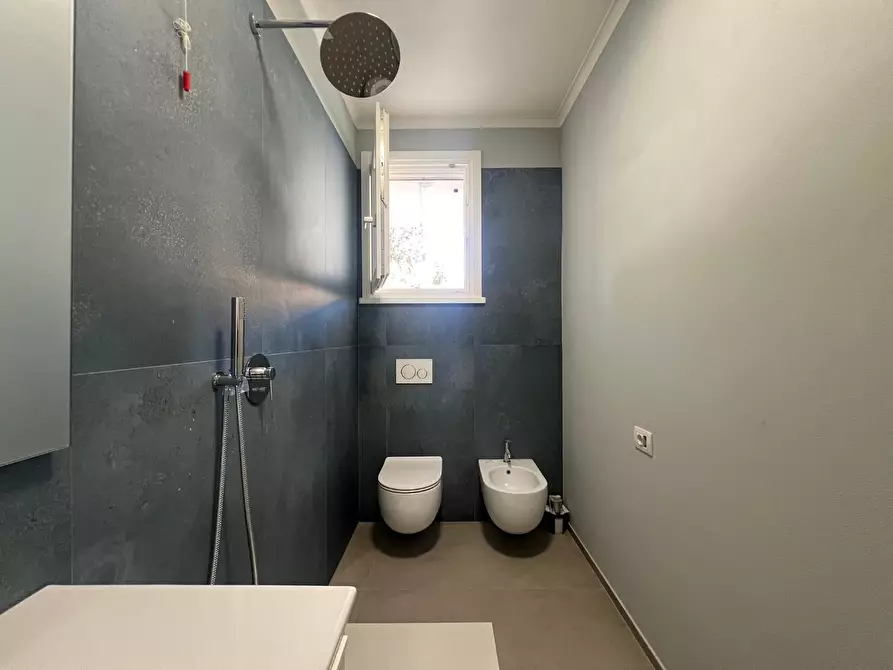 Immagine 18 di Appartamento in vendita  a Empoli