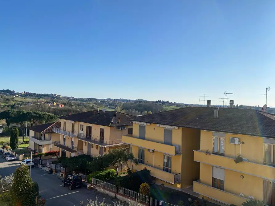 Immagine 21 di Appartamento in vendita  a Montopoli In Val D'arno
