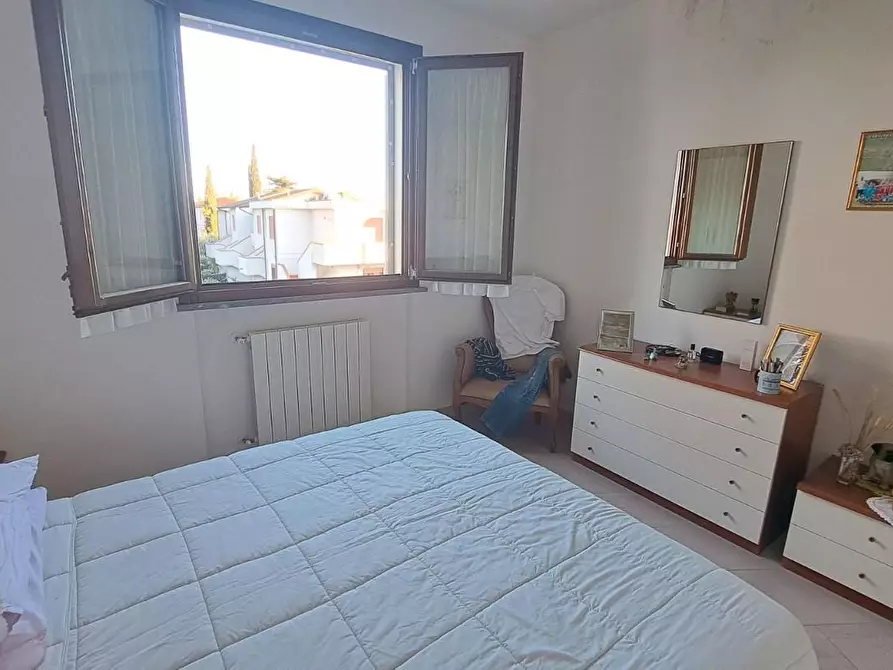 Immagine 8 di Appartamento in vendita  a Rosignano Marittimo