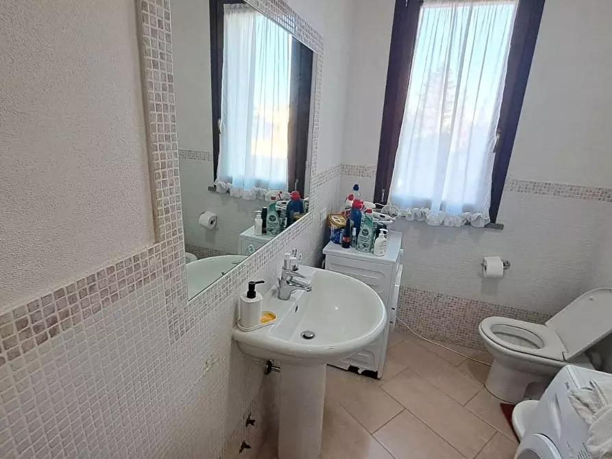 Immagine 10 di Appartamento in vendita  a Rosignano Marittimo