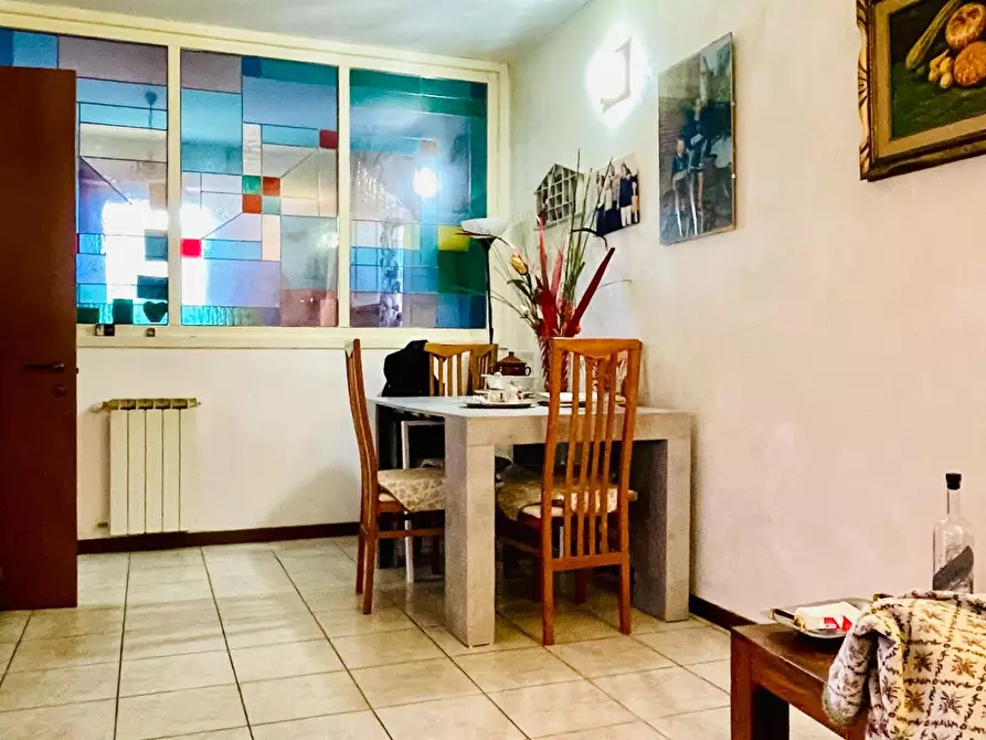 Immagine 4 di Appartamento in vendita  a Siena