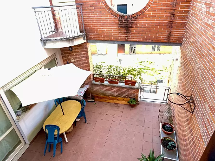 Immagine 15 di Appartamento in vendita  a Siena