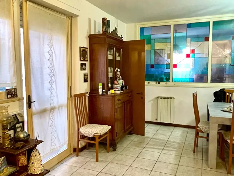 Immagine 6 di Appartamento in vendita  a Siena