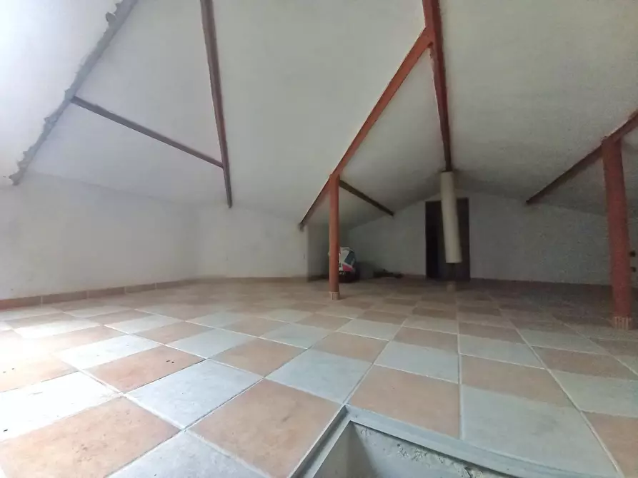 Immagine 25 di Appartamento in vendita  a Castelfiorentino