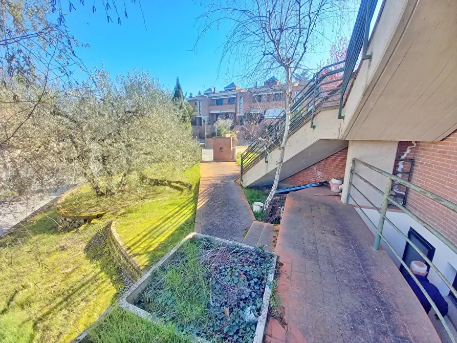 Immagine 33 di Appartamento in vendita  a Castelfiorentino