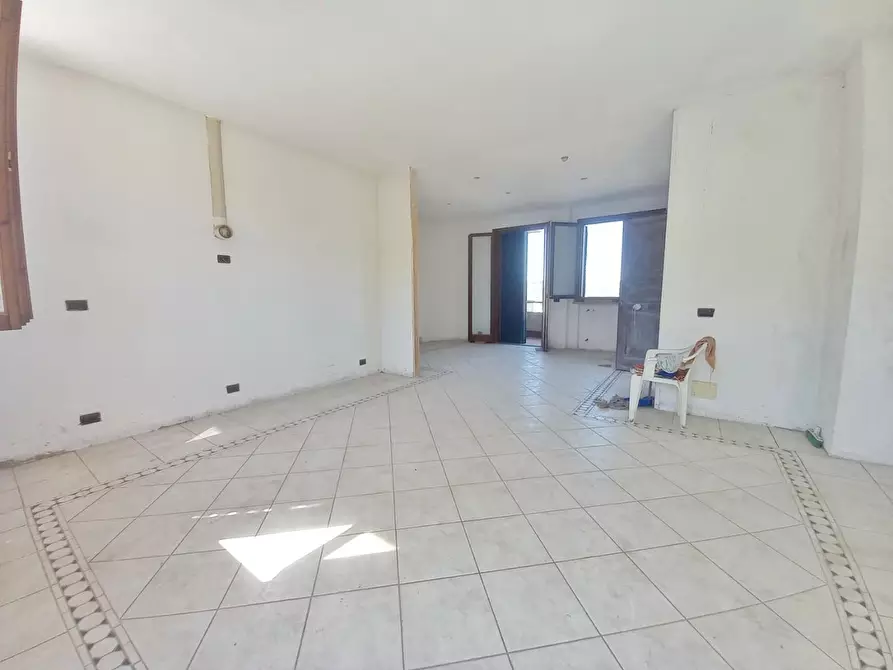 Immagine 5 di Appartamento in vendita  a Castelfiorentino