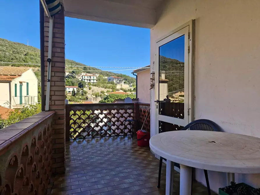 Immagine 1 di Appartamento in vendita  a Rio Marina